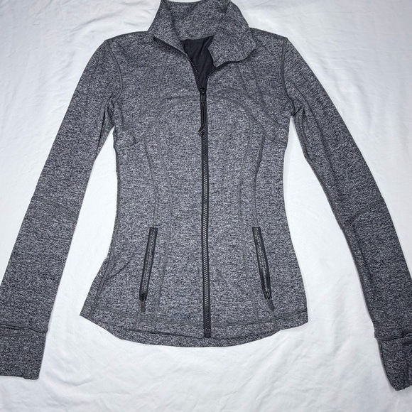 Lululemon Define Jacket•Heathered Black🖤🩶 - Picture 3 of 15